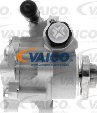 VAICO V10-2631 - Pompe hydraulique, direction cwaw.fr