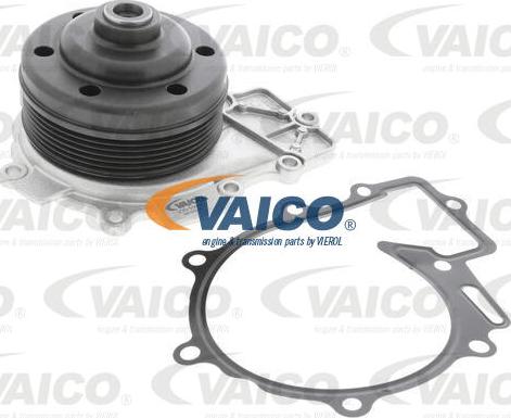 VAICO V30-50090 - Pompe à eau cwaw.fr