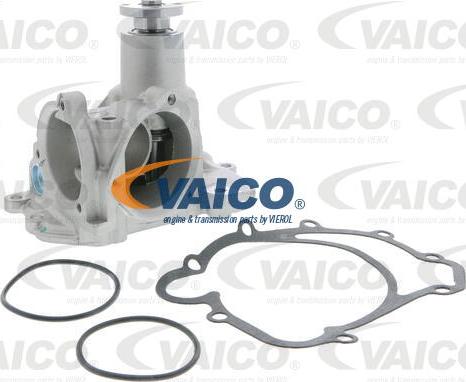 VAICO V30-50045 - Pompe à eau cwaw.fr