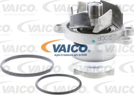 VAICO V24-50018 - Pompe à eau cwaw.fr