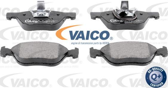 VAICO V24-0069 - Kit de plaquettes de frein, frein à disque cwaw.fr