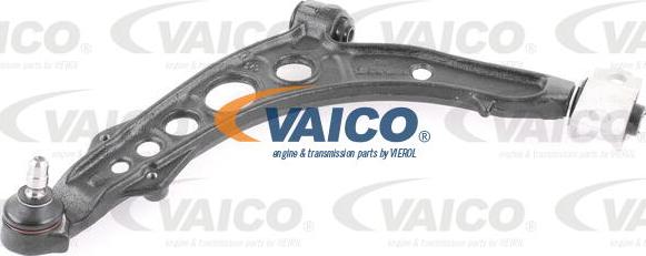 VAICO V24-0002 - Bras de liaison, suspension de roue cwaw.fr