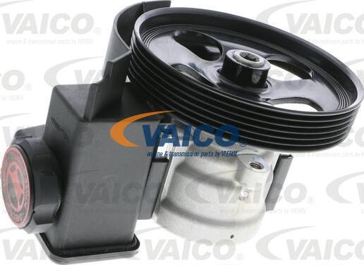 VAICO V22-0321 - Pompe hydraulique, direction cwaw.fr