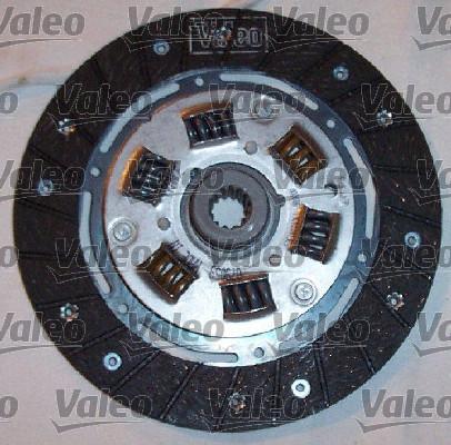 Valeo 006751 - Kit d'embrayage cwaw.fr