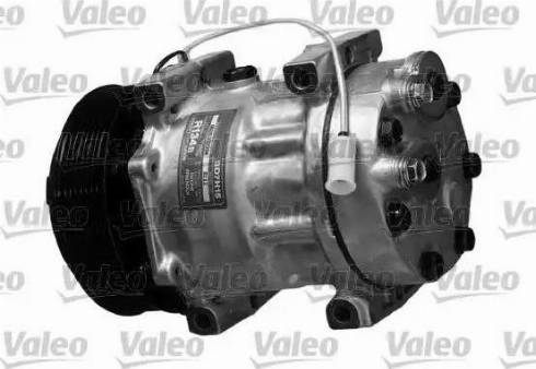 Valeo 813018 - Compresseur, climatisation cwaw.fr