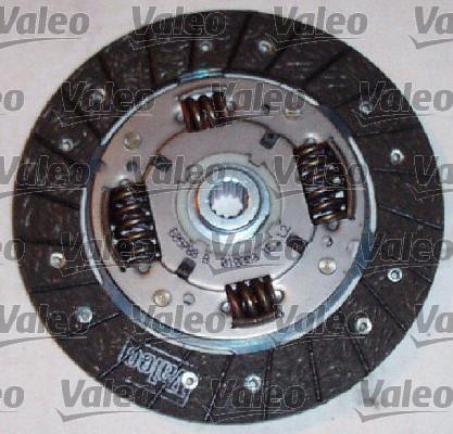 Valeo 834018 - Kit d'embrayage cwaw.fr