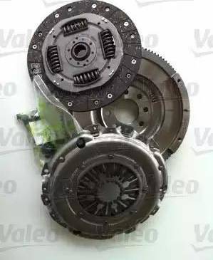 Valeo 835061 - Kit d'embrayage cwaw.fr