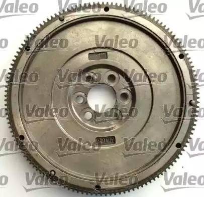 Valeo 835006 - Kit d'embrayage cwaw.fr