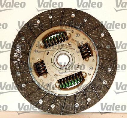 Valeo 826426 - Kit d'embrayage cwaw.fr