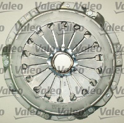 Valeo 826423 - Kit d'embrayage cwaw.fr