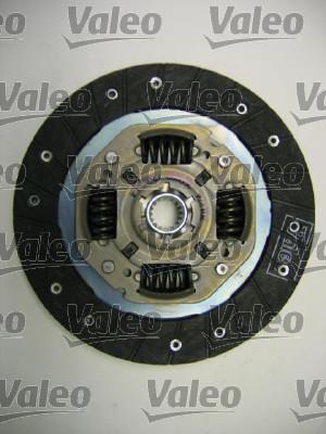 Valeo 826698 - Kit d'embrayage cwaw.fr