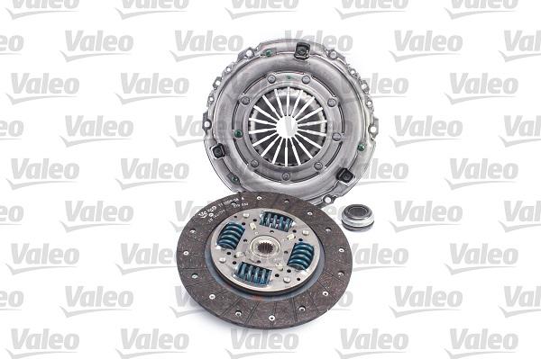 Valeo 826634 - Kit d'embrayage cwaw.fr