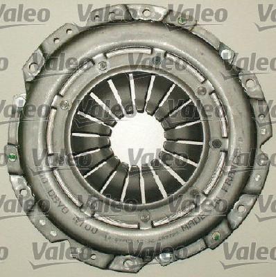 Valeo 826039 - Kit d'embrayage cwaw.fr