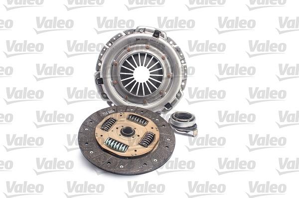 Valeo 826863 - Kit d'embrayage cwaw.fr