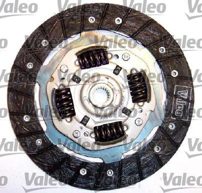 Valeo 826350 - Kit d'embrayage cwaw.fr