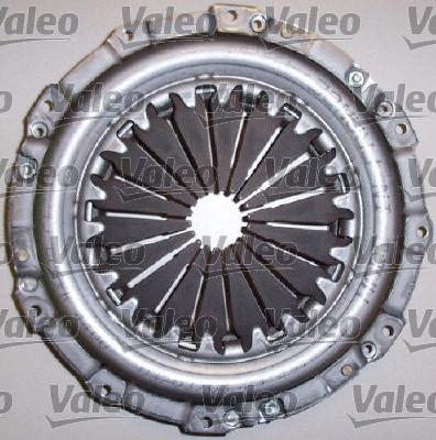 Valeo 826308 - Kit d'embrayage cwaw.fr