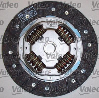 Valeo 826339 - Kit d'embrayage cwaw.fr