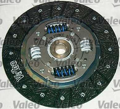 Valeo 821072 - Kit d'embrayage cwaw.fr