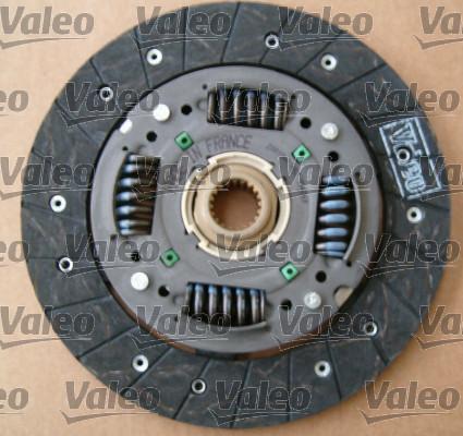 Valeo 821362 - Kit d'embrayage cwaw.fr