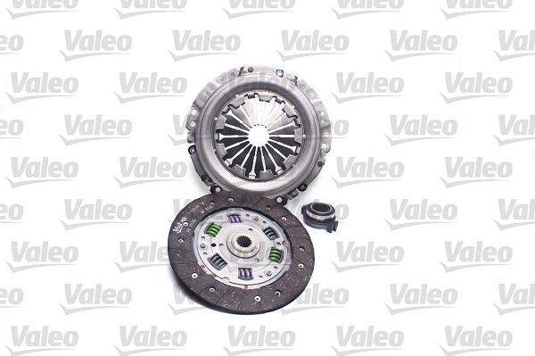 Valeo 821333 - Kit d'embrayage cwaw.fr