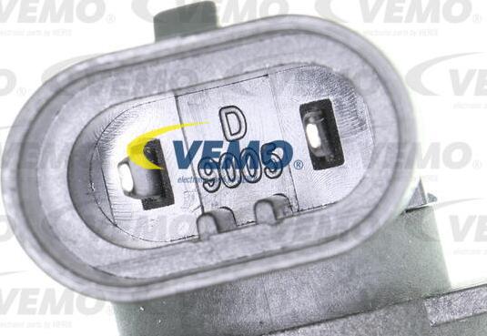 Vemo V99-84-0070 - Ampoule, projecteur longue portée cwaw.fr