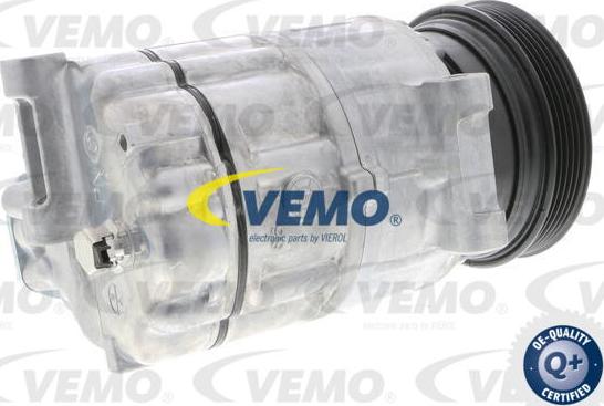 Vemo V49-15-0008 - Compresseur, climatisation cwaw.fr