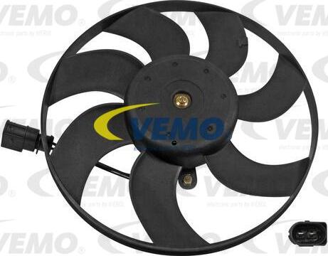 Vemo V15-01-1881 - Ventilateur, refroidissement du moteur cwaw.fr