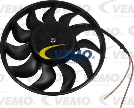 Vemo V15-01-1876 - Ventilateur, refroidissement du moteur cwaw.fr