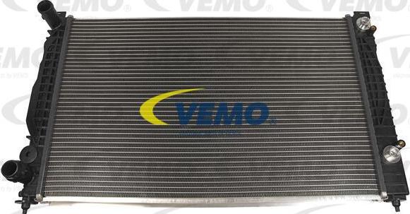 Vemo V10-60-0002 - Radiateur, refroidissement du moteur cwaw.fr