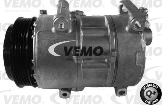 Vemo V30-15-0021 - Compresseur, climatisation cwaw.fr