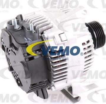 Vemo V30-13-90072 - Alternateur cwaw.fr