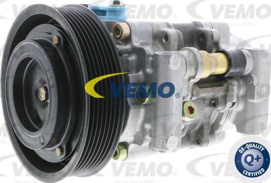 Vemo V24-15-0028 - Compresseur, climatisation cwaw.fr