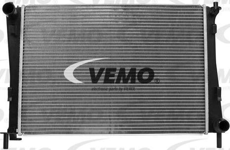 Vemo V25-60-0018 - Radiateur, refroidissement du moteur cwaw.fr