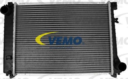 Vemo V20-60-1526 - Radiateur, refroidissement du moteur cwaw.fr