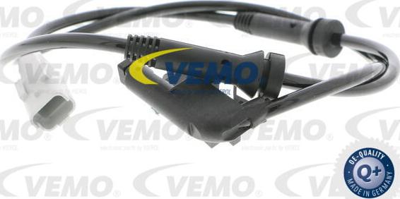 Vemo V22-72-0093 - Capteur, vitesse de roue cwaw.fr