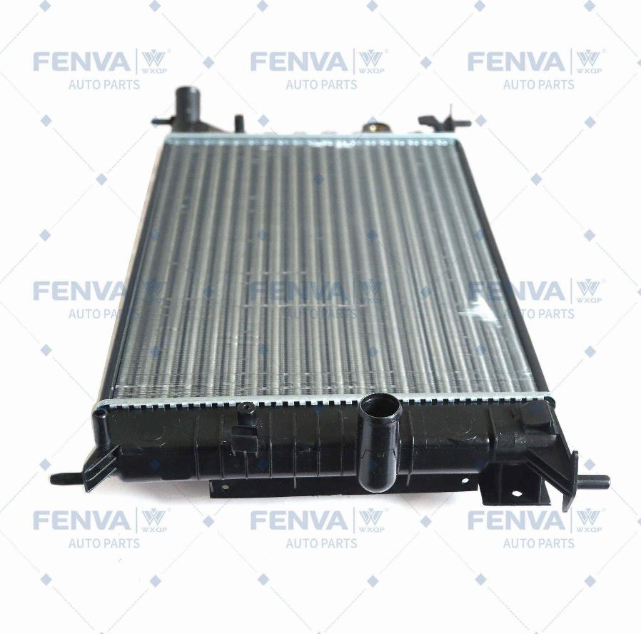 WXQP 580147 - Radiateur, refroidissement du moteur cwaw.fr