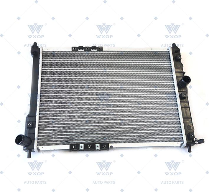 WXQP 520893 - Radiateur, refroidissement du moteur cwaw.fr