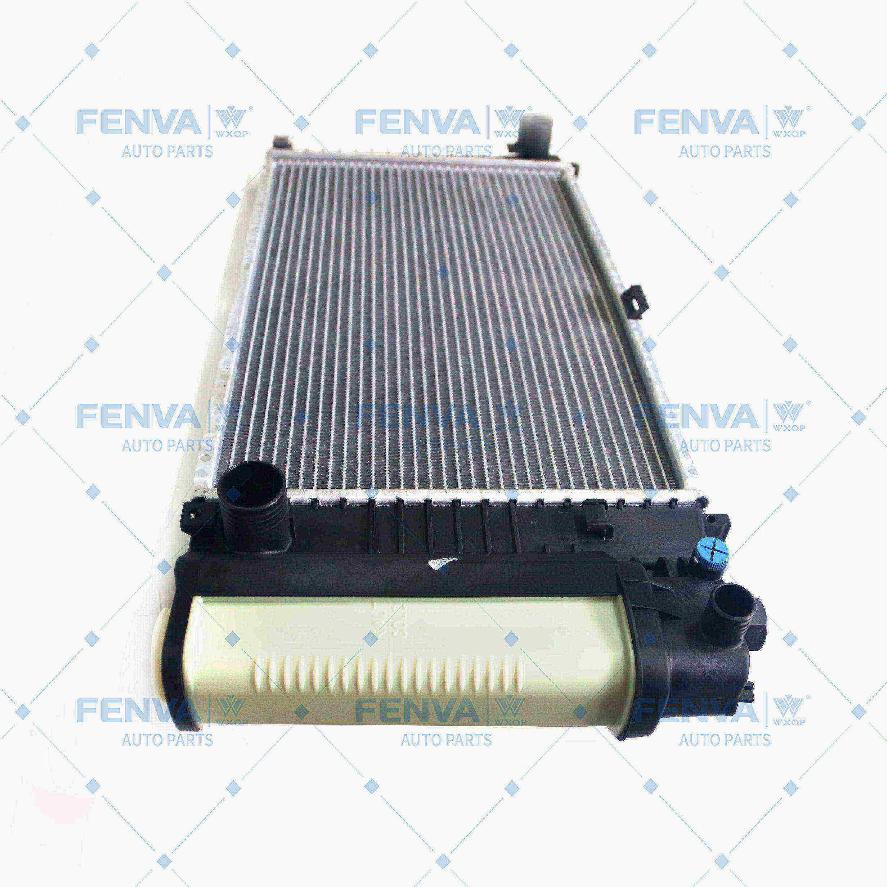 WXQP 220275 - Radiateur, refroidissement du moteur cwaw.fr